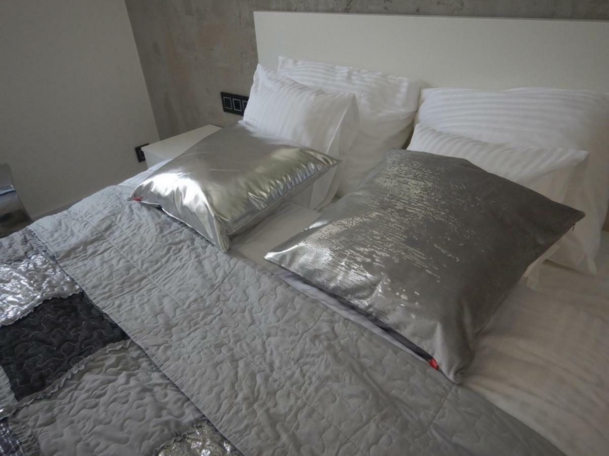 Apartamenty Centrum Z Wanna Dwuosobowa Piotrków Trybunalski 外观 照片