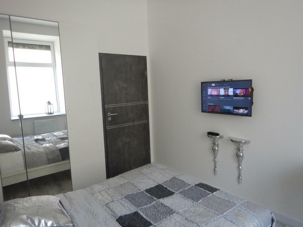 Apartamenty Centrum Z Wanna Dwuosobowa Piotrków Trybunalski 外观 照片