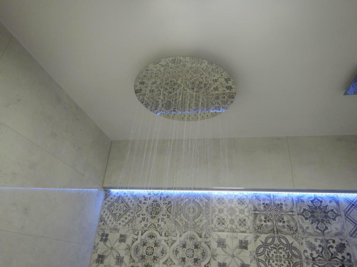 Apartamenty Centrum Z Wanna Dwuosobowa Piotrków Trybunalski 外观 照片