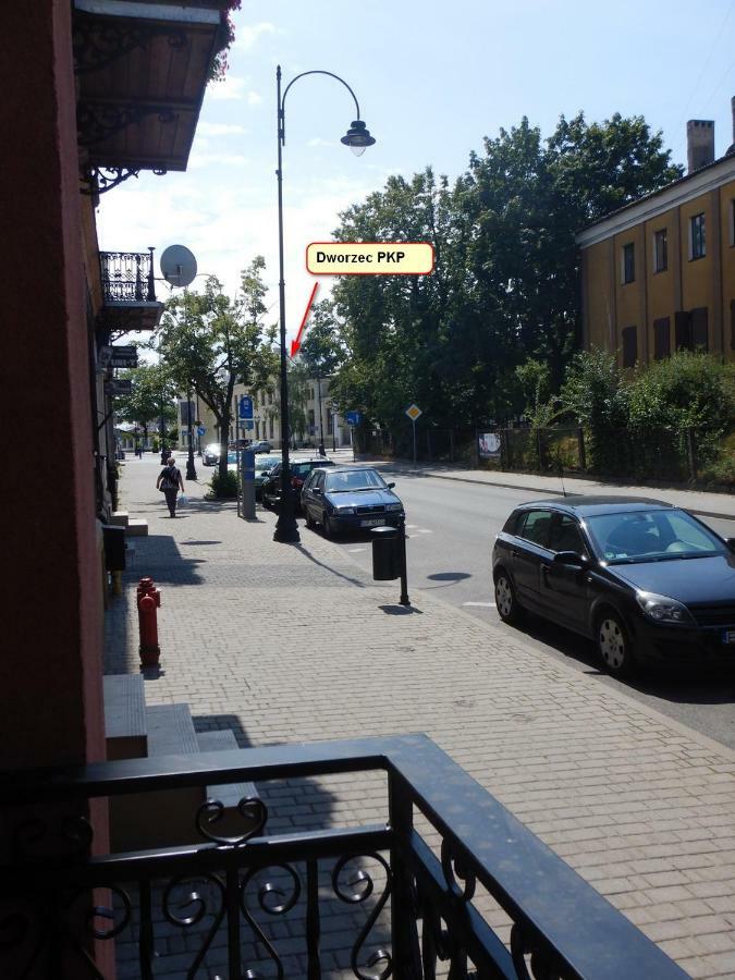 Apartamenty Centrum Z Wanna Dwuosobowa Piotrków Trybunalski 外观 照片